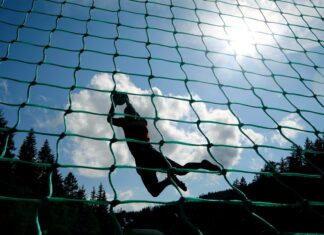 Η εξουσία και το τζάκι…