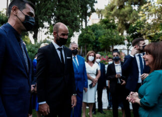Στο Προεδρικό Μέγαρο ο Σπανούλης (pic)
