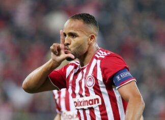 Αφοσιωμένος στον Θρύλο!