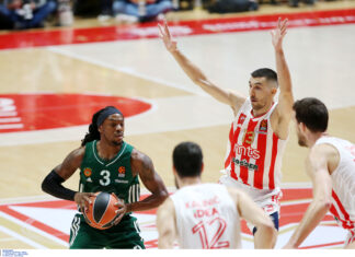 48 πόντοι;;; Ούτε στα παιδικά πρωταθλήματα…