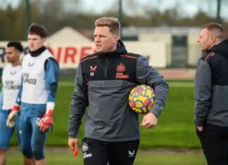 Η Νιούκαστλ θέλει τον διευθυντή της Λίβερπουλ