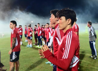 Χουάνγκ… στηρίζει Χουάνγκ!